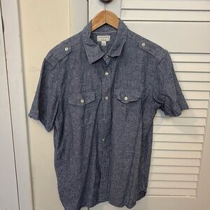 Banana Republic Shirt - L